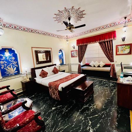 Umaid Mahal - A Heritage Style Boutique Hotel Dzsaipur Kültér fotó